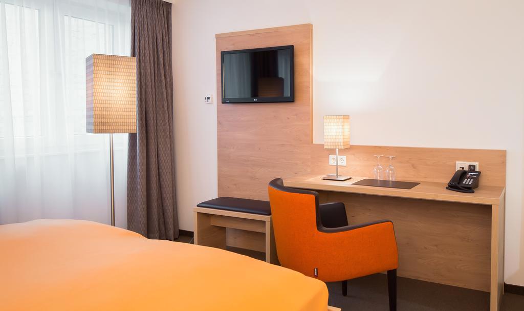 Hotel Stadthotel Am Roemerturm Keulen
